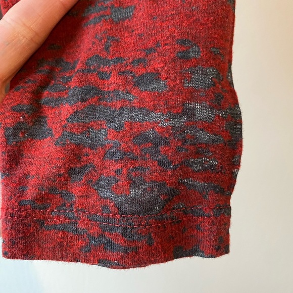 Scotch & Soda Nomadic Dreamers Mason and Scotch Red Top Drop Shoulder Burnout - Picture 5 of 8